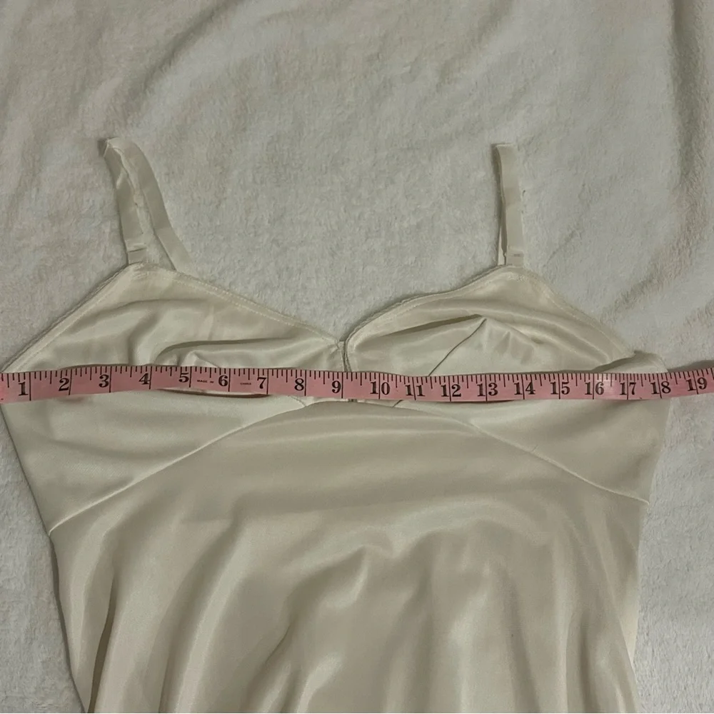 Vintage White Satin Chemise Midi Length - Picture 7 of 9